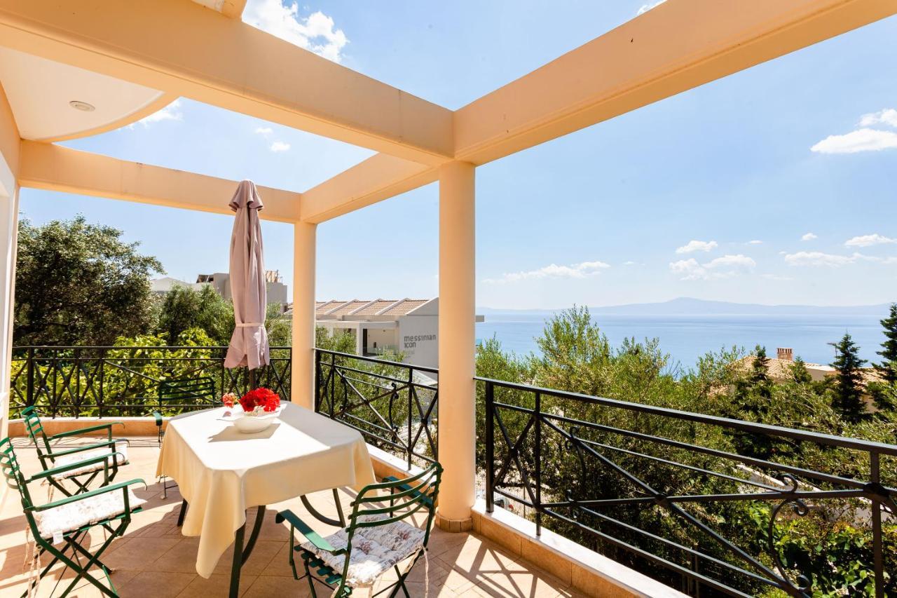 Verga Majestic Sunsets - Elegant & Secluded Retreat Kalamata Eksteriør billede