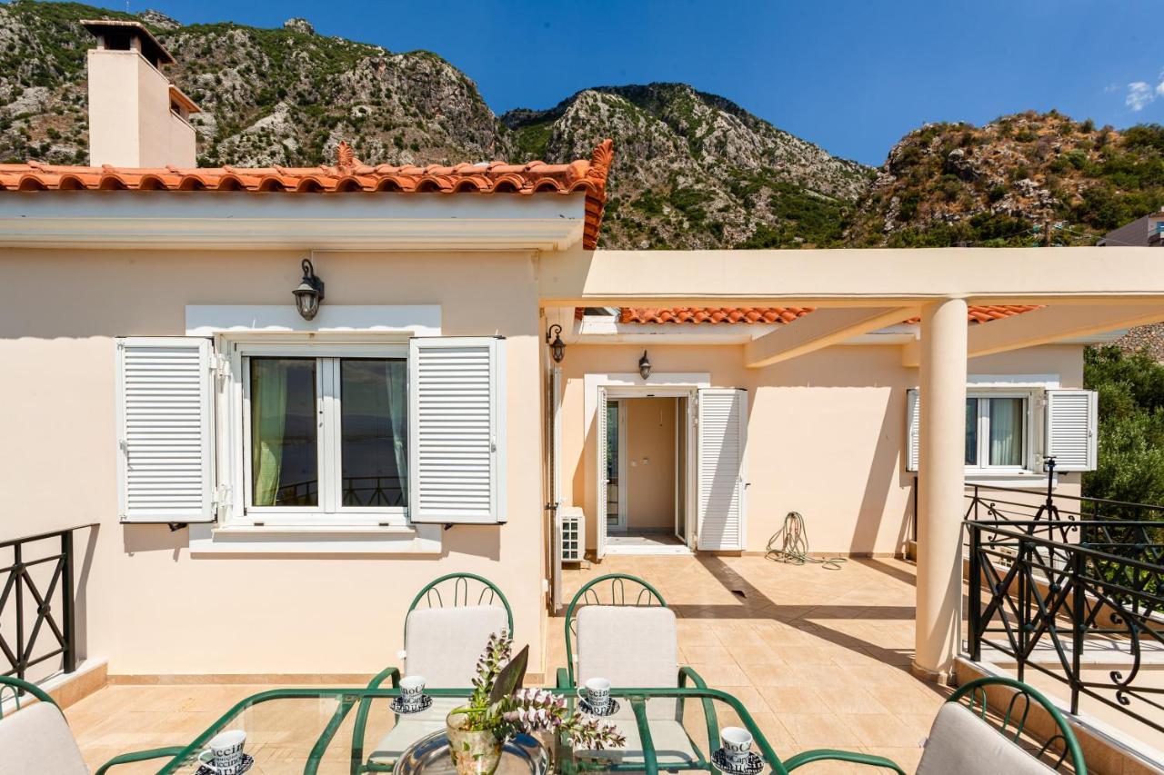 Verga Majestic Sunsets - Elegant & Secluded Retreat Kalamata Eksteriør billede